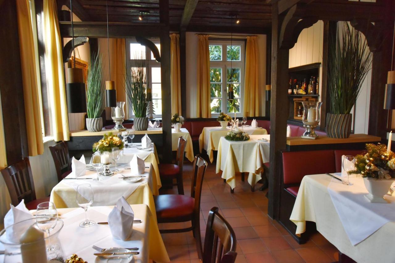 Klosterschaenke Hude Hotel Ferienwohnungen Restaurant Cafe Exterior foto
